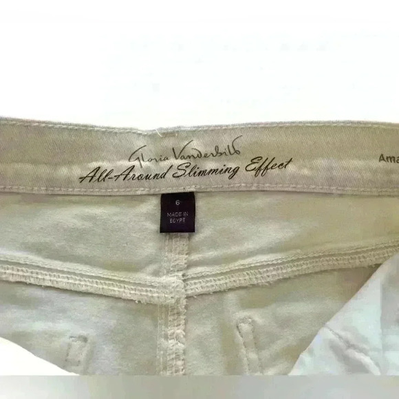 Gloria Vanderbilt All‎ Around Slimming Effect Amanda Jeans - Picture 4 of 6